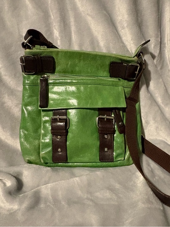 Danier Other - Vintage Danier Green Distressed Leather Crossbody Bag - Rate Colour
